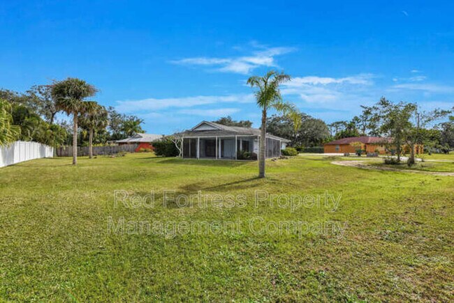 Foto del edificio - 13738 River Forest Dr