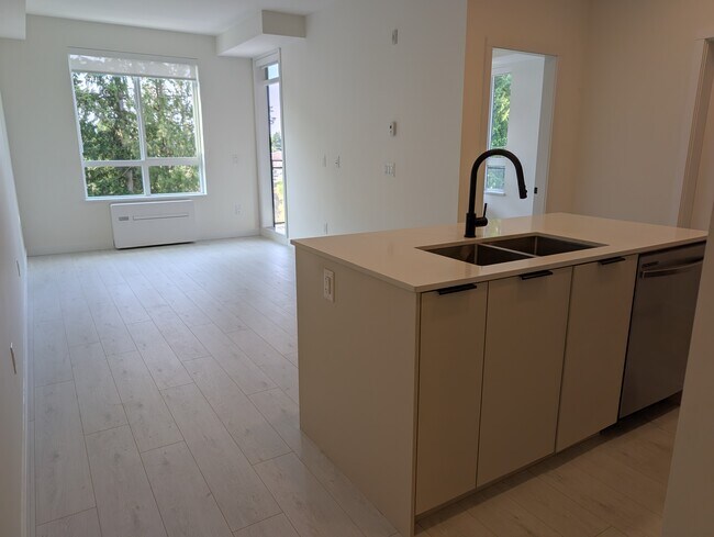 Building Photo - 13439 94A Av