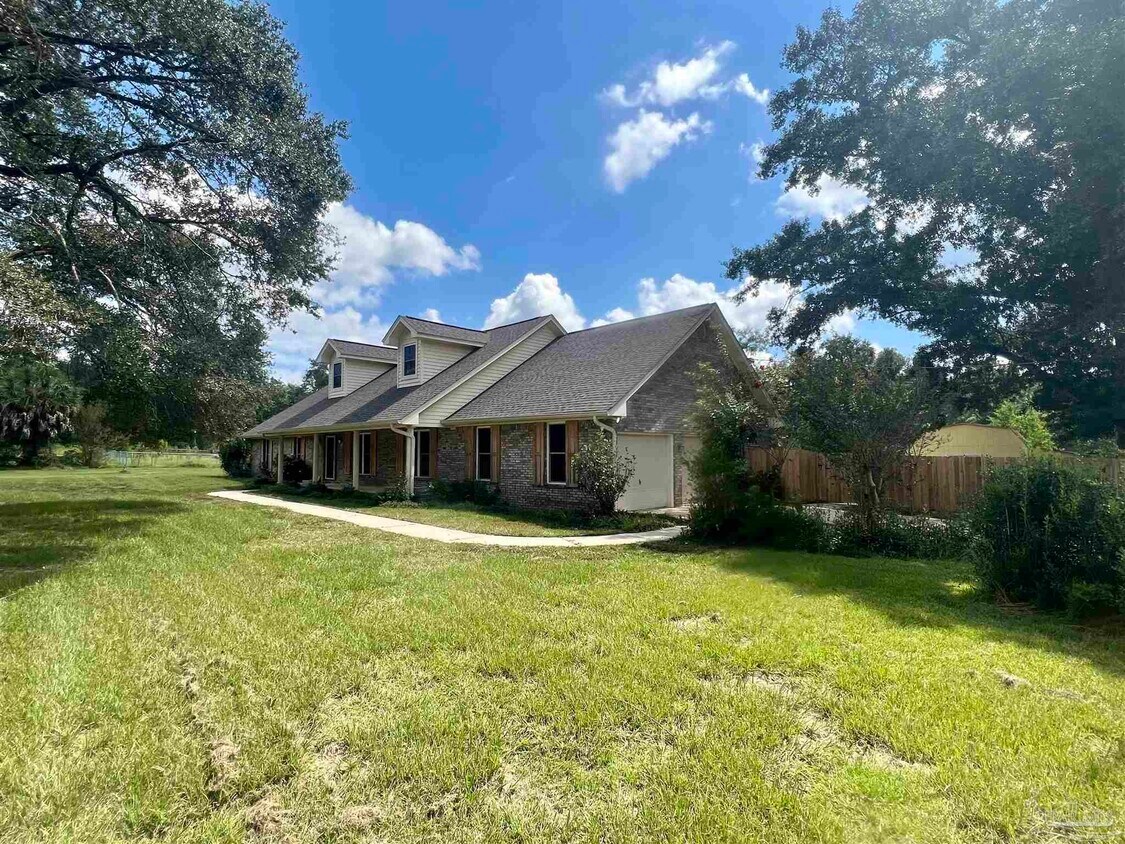 2125 Mathison Rd, Cantonment, FL 32533 House Rental in Cantonment, FL