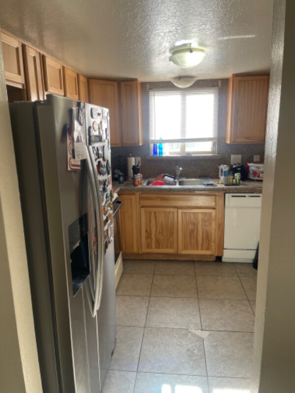 Foto del edificio - 6005 Fortuna Rd NW