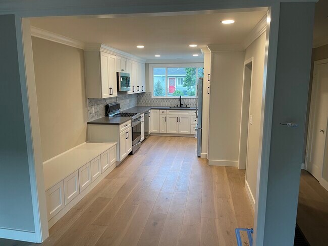 Dining Room/Kitchen - 112 44th Ave
