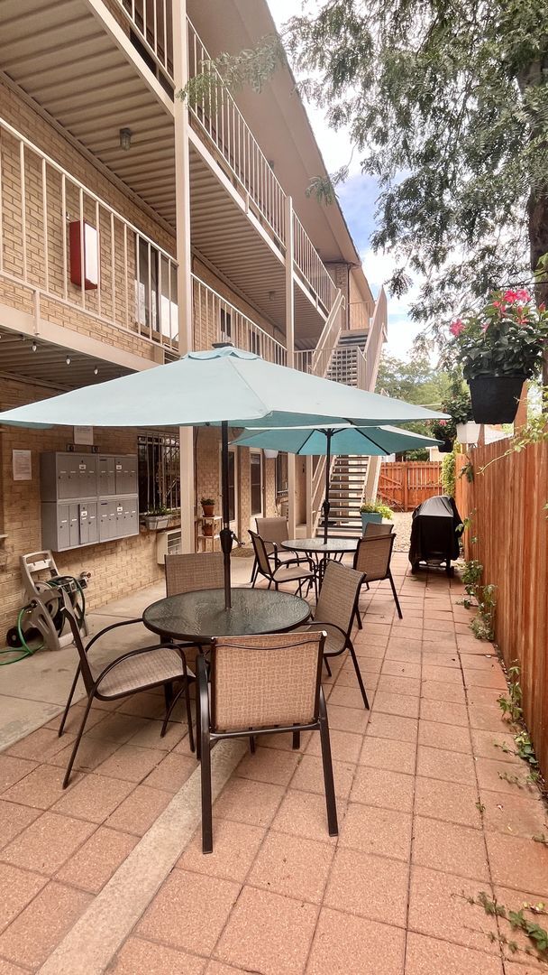Building Photo - 1 bed/1 bath condo near Wash Park