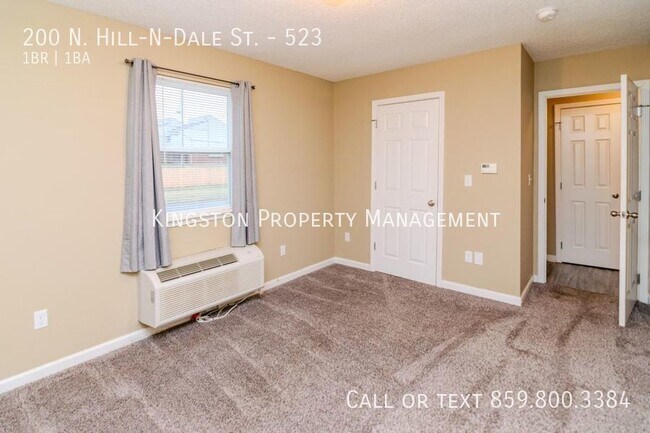 Foto del edificio - Beautiful 1 Bedroom 1 Bathroom Now Availab...