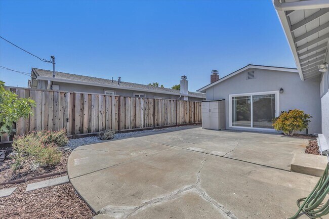 Foto del edificio - Great Home w/ Top Rated Schools in San Jose