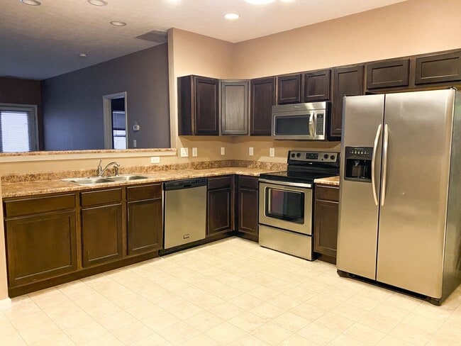 Building Photo - 3 Bedroom Home In Lindberg Village