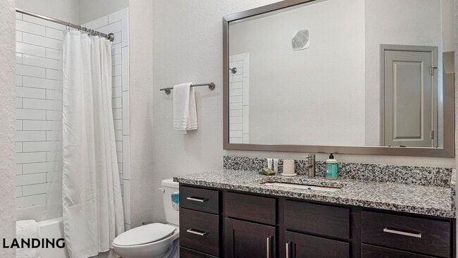 Foto del edificio - 5340 Periwinkle Hl Ave