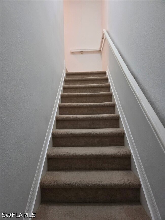 Building Photo - 9450 Ivy Brook Run