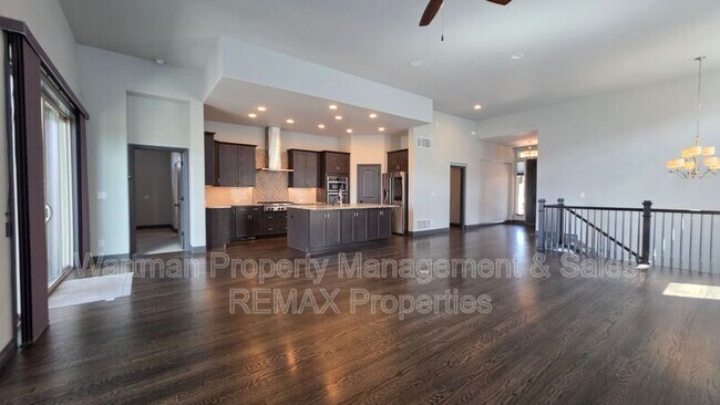 Foto del edificio - 10250 Hewlett's Gulch Ct