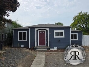 Building Photo - 202 S Fair Ave