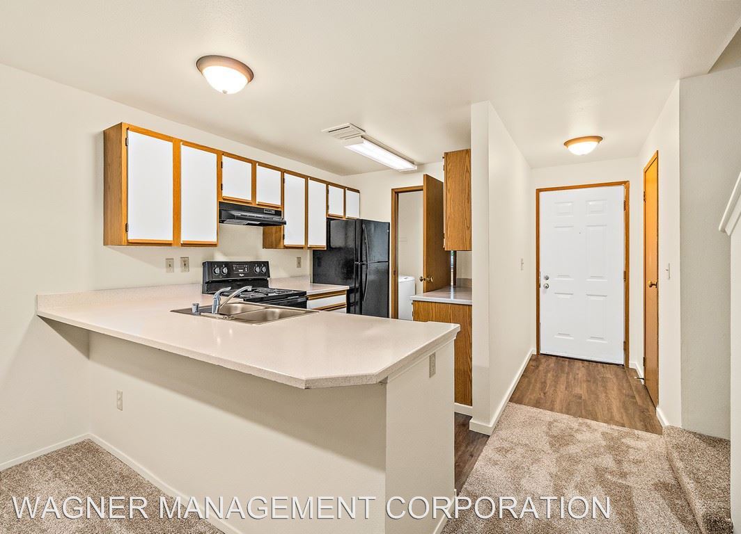 Foto principal - 515 112th St SE
