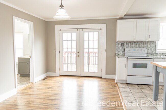 Foto del edificio - 4515 Johnson Bridge Rd