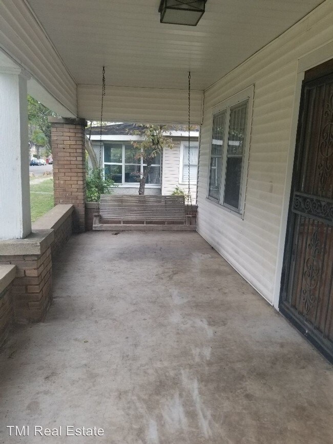 Foto del edificio - 3 br, 1 bath House - 901 Jackson Blvd