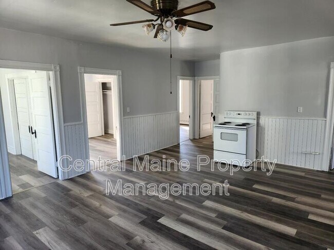 Foto del edificio - 151 Oxford St