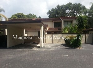 Building Photo - 4231 S Lake Orlando Pkwy