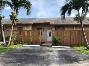 Building Photo - 6735 NW 193rd Ln