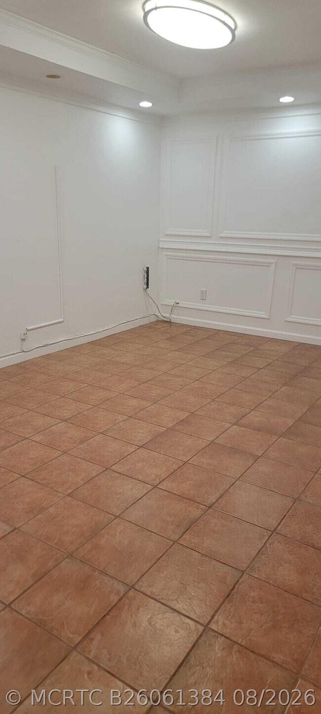 Foto del edificio - 5937 Taft St