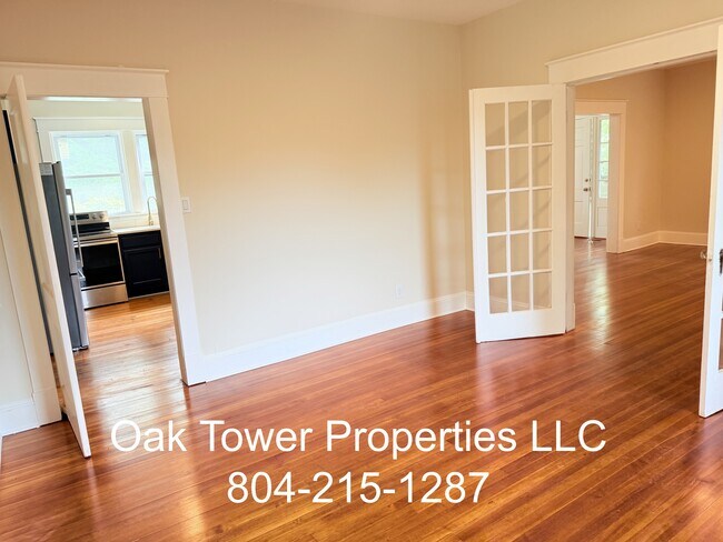 Foto del edificio - 8453 Meadowbridge Rd