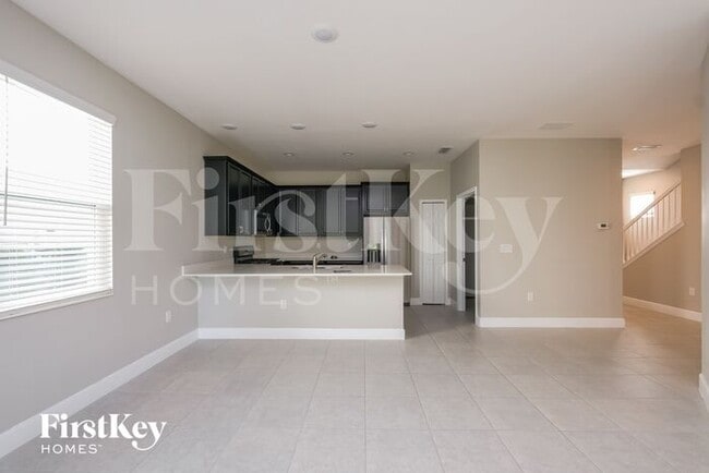 Building Photo - 6322 Heirloom Pl