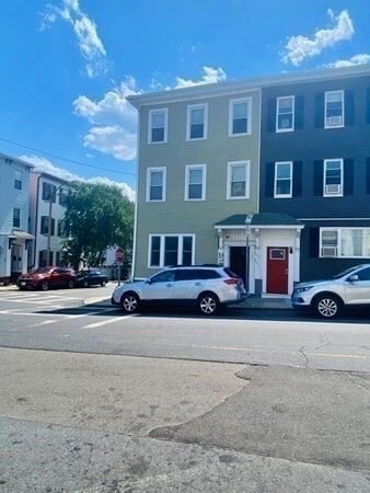 Building Photo - 501 Sumner St