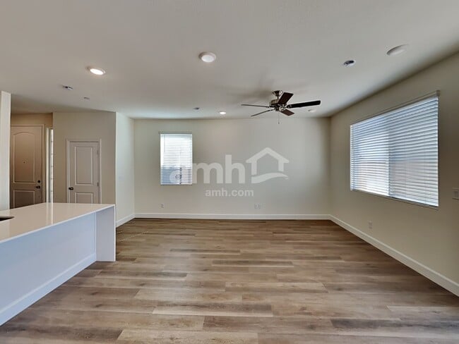 Building Photo - 152 Nico Azalea Ln