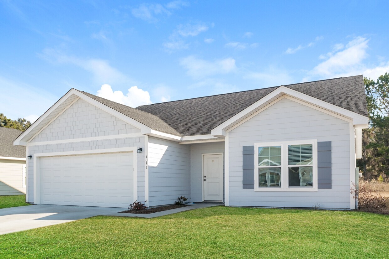 1053 Autumns Wood Cir E, Brunswick, GA House Rental in Brunswick, GA