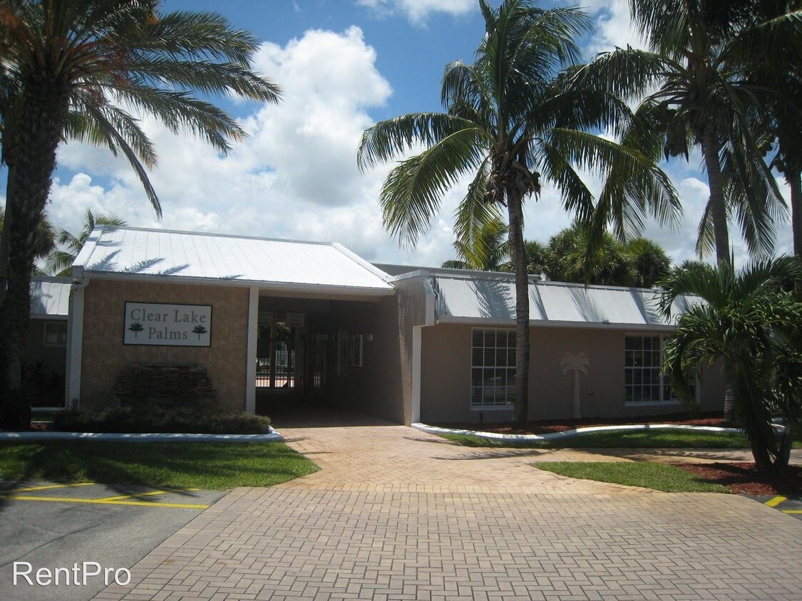 Primary Photo - 429 Executive Center Dr