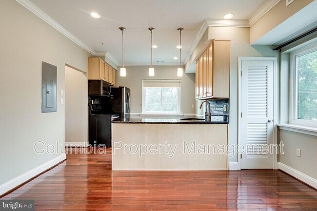 Building Photo - 5754 Colorado Ave NW