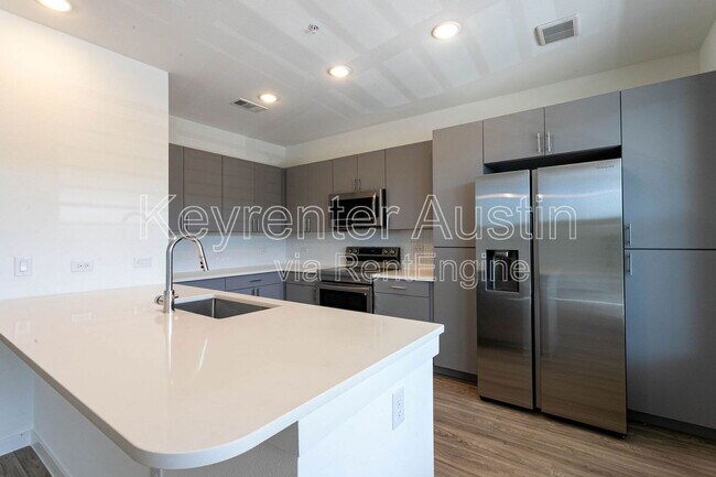 Foto del edificio - 4801 Springdale Rd