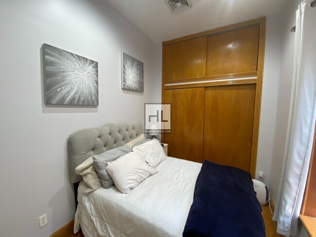 Building Photo - 8022 6th AVENUE 2F