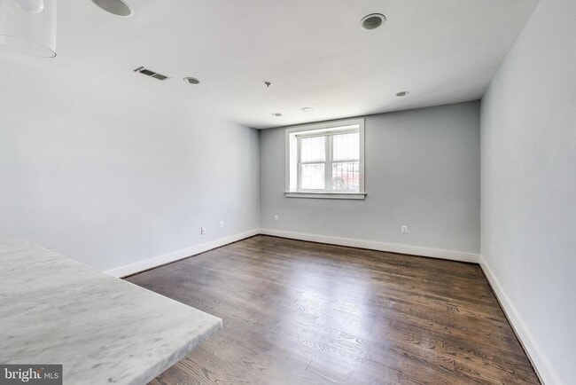 Foto del edificio - 1480 Harvard St NW