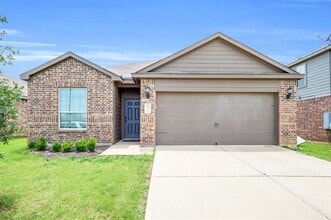 Building Photo - 139 Alamo Way
