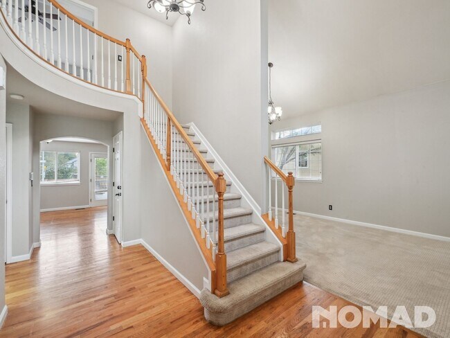 Foto del edificio - 4 Bedroom Single Family Home in Westminster
