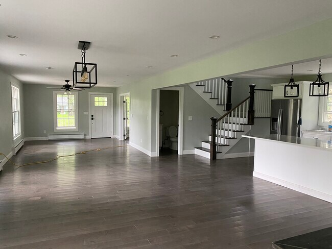Foto del edificio - 132 Rhinecliff Rd
