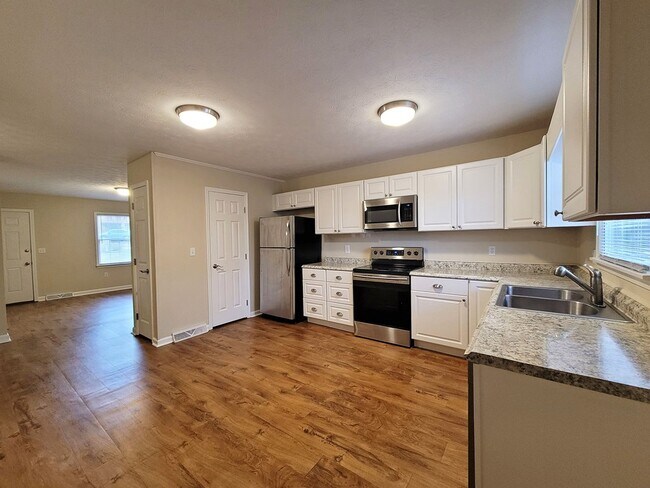 Foto del edificio - 962 Beverly Dr