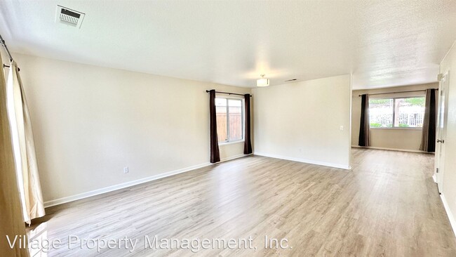 Foto del edificio - 3 br, 2.5 bath House - 32948 Bonita Mesa S...