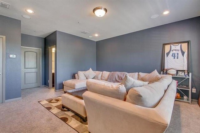 Foto del edificio - 3922 Asbury Ln