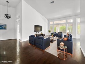 Building Photo - 1443 Basin View Cir