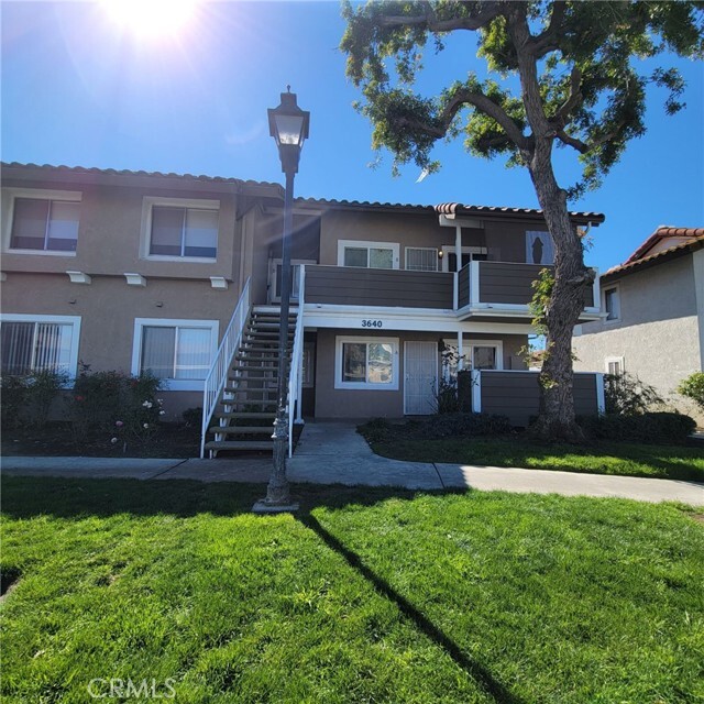 Primary Photo - 3640 Oak Creek Dr