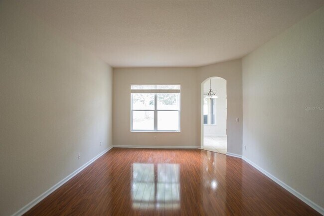 Foto del edificio - 3876 Shoreview Dr
