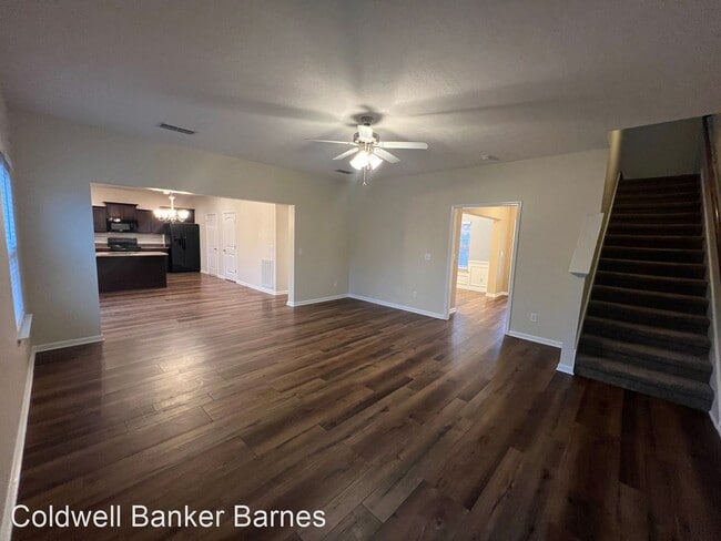 Building Photo - 4 br, 2.5 bath House - 6007 Ten Bears Way
