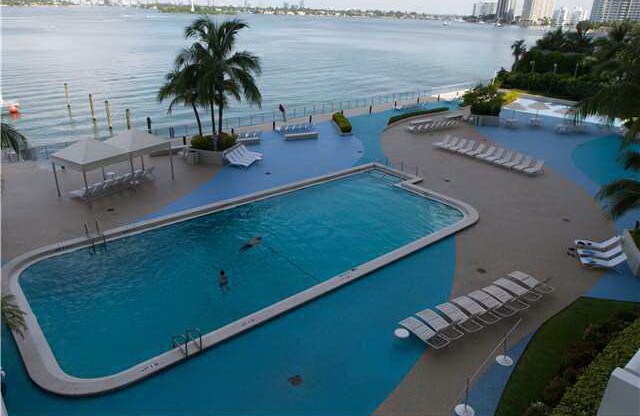 Foto del edificio - 1000 West Ave