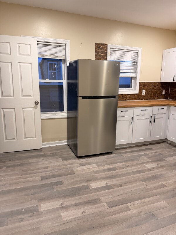 Building Photo - 182 Quequechan St