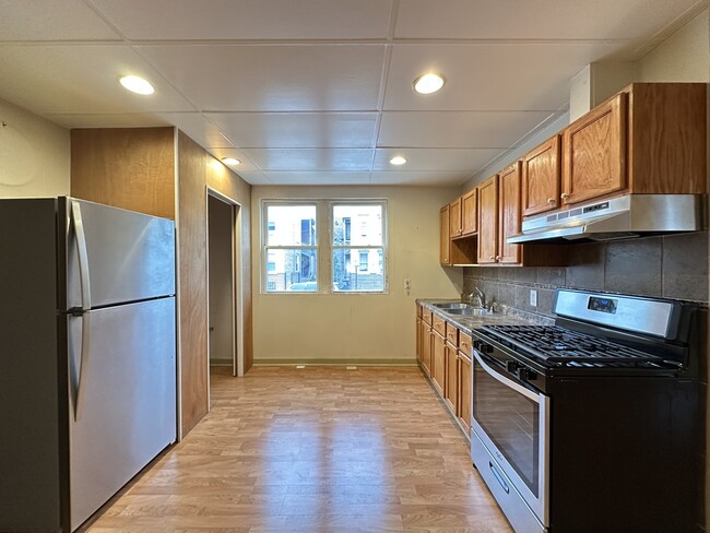 Foto del edificio - 3734 W Wabansia Ave