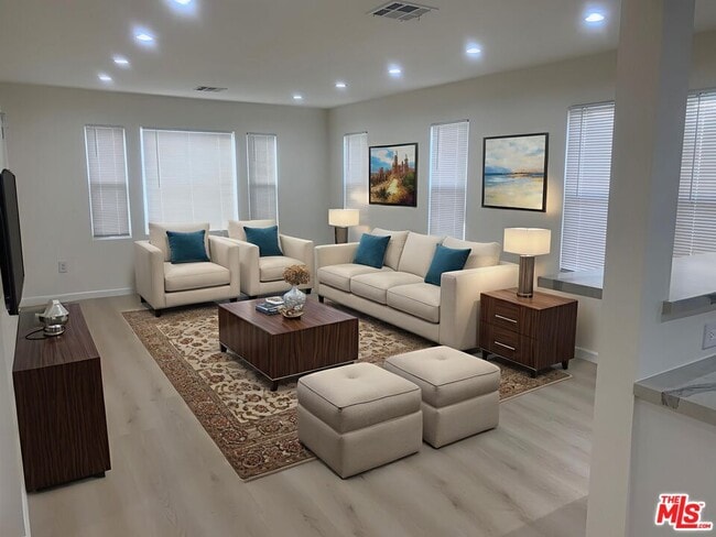 Foto del edificio - 1258 N Detroit St