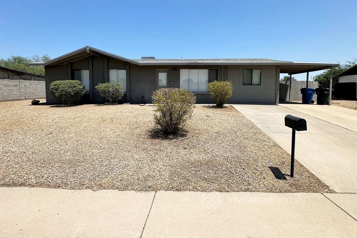 Primary Photo - 19231 N 17th Dr