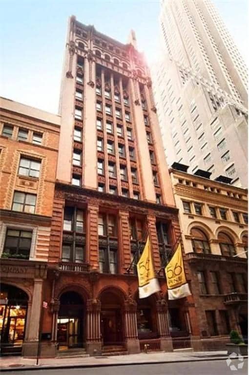 Building Photo - 56 Pine St
