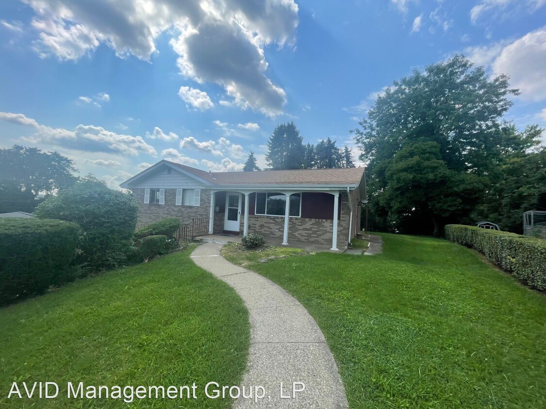 Primary Photo - 3 br, 1.5 bath House - 103 Rodger Place