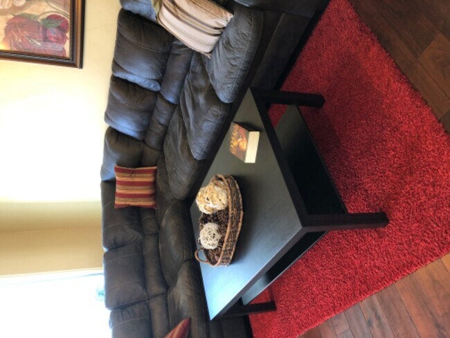 Foto del edificio - 10389 Rubicon Rd