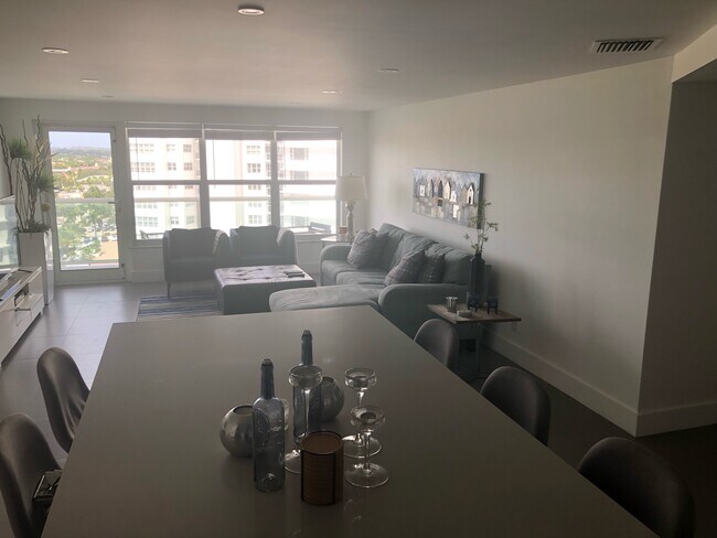 Foto del edificio - 3550 Galt Ocean Dr