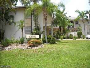 Building Photo - 4300 Gulfstream Dr